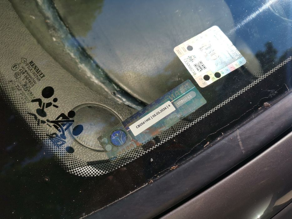 Рено Лагуна 2 бензин 2.0 16v