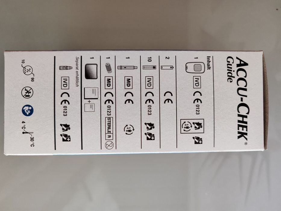 Aparat pentru măsurat zahărul în sânge (glicemie) Accu-Chek Guide - Nou