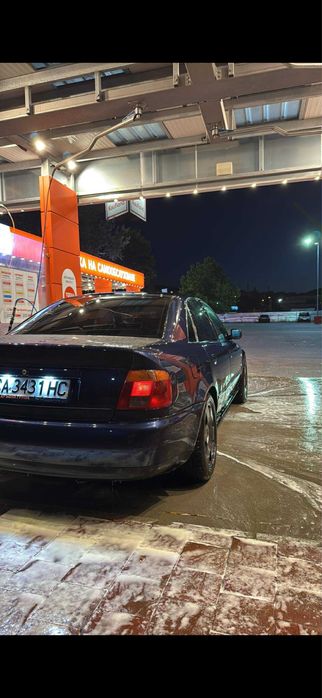Ауди а4б5 1.8Т 1996г