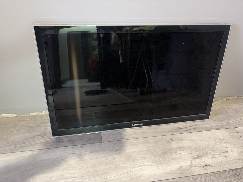 Телевизор Samsung