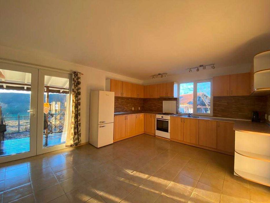 Продавам къща НОВО строителство на 25км от Добрич и 55км от Варна !