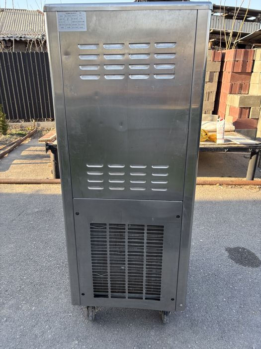 Фризер морожного