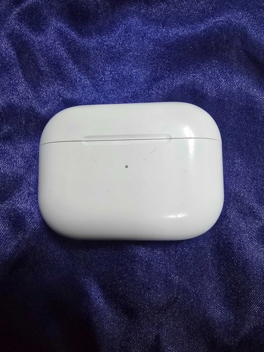 Căști Airpods Pro 2nd, putin folosite, ca noi