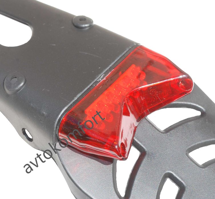 Универсален калник за заден калник с червен LED заден фар с Код МО 517