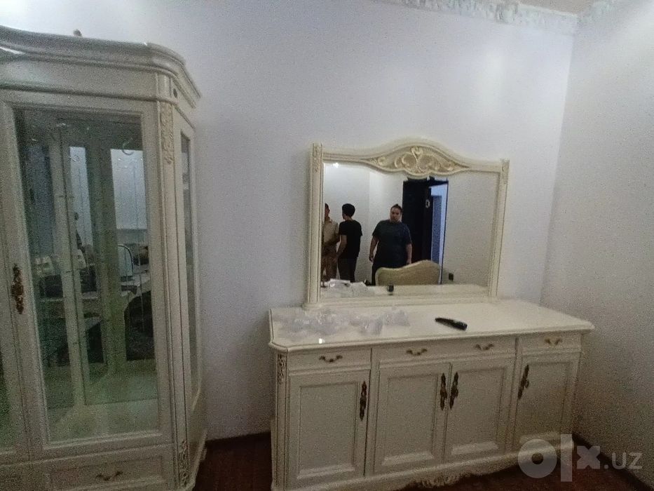 Срочна сотилади жудаям яхши холати жудаям арзонга сотилвоти