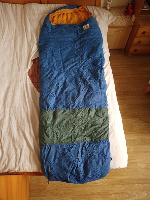 Sac de dormit Macpac Neve L, puf, cu buzunar pentru saltea