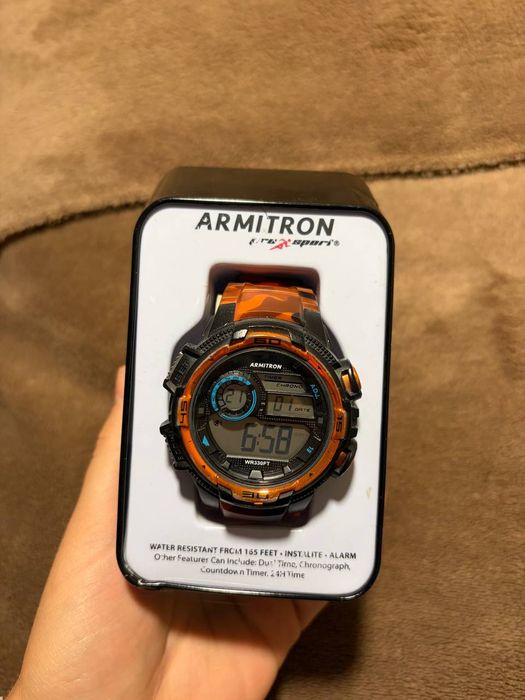 спортивные часы ARMITRON