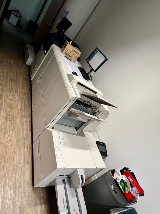 Цялостна принтираща линия Xerox Versant 180