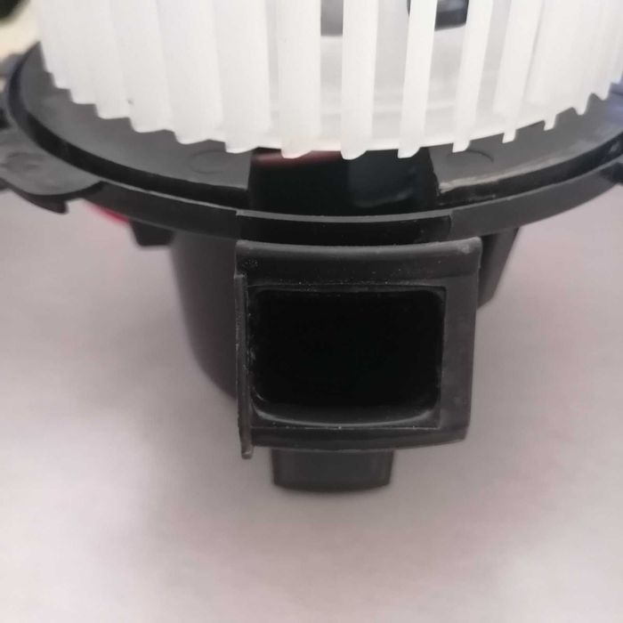 Вентилатор купе NRF 34239 - Нисан, Опел, Рено