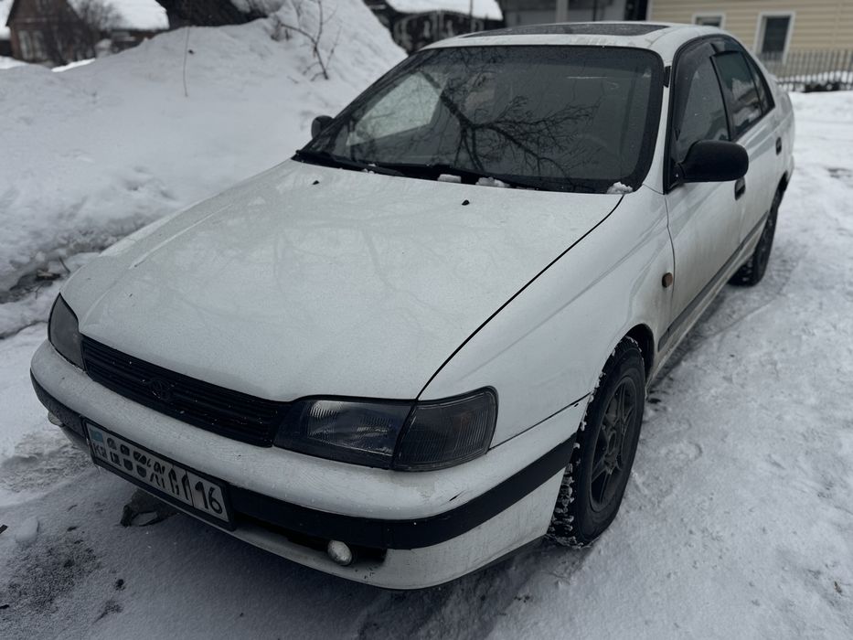 Продам тойота карина е