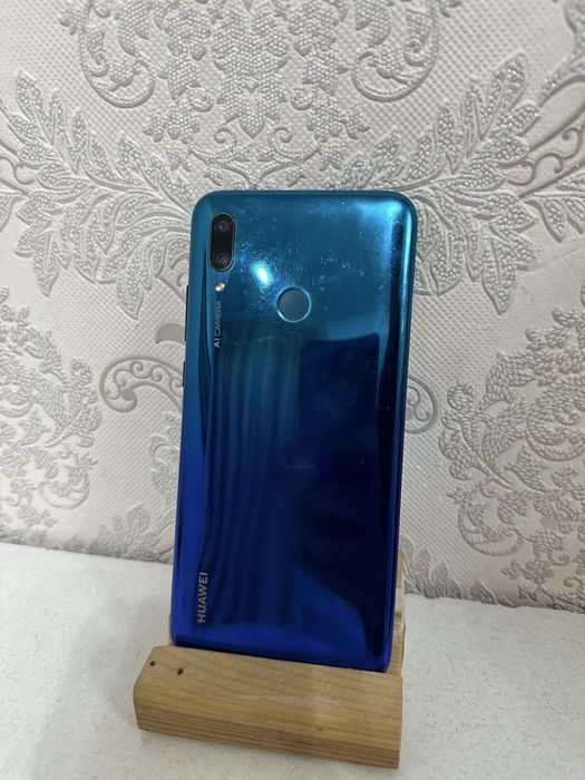 Продам Huawei P Smart 2019