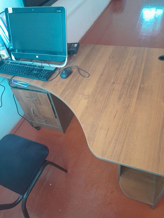 Шкаф офисный стол