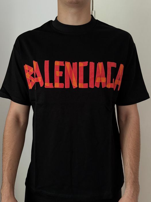 Tricou Balenciaga
