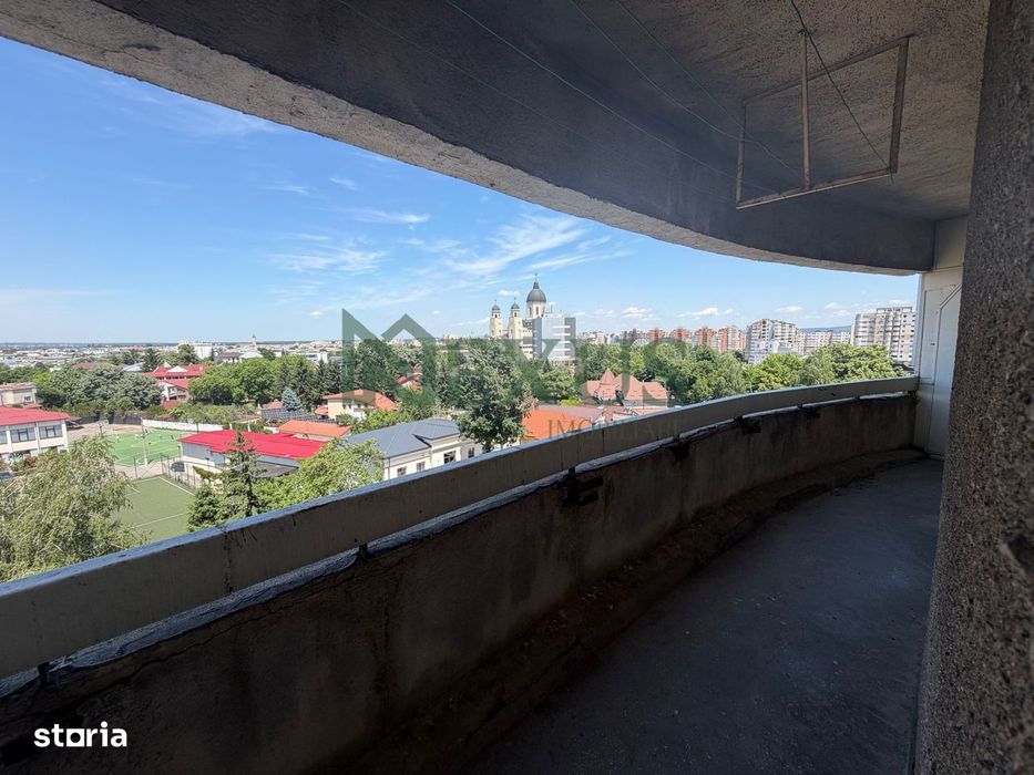 Apartament 2 camere decomandat ultracentral de Vanzare — fotografia 1