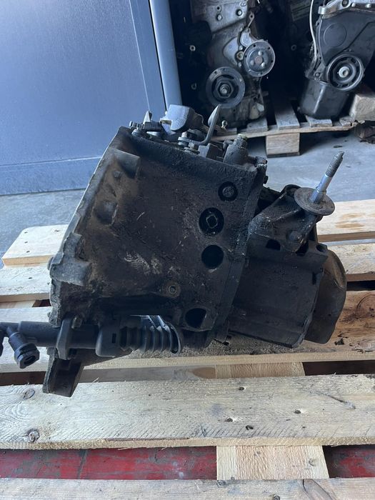 Скоростна кутия Citroen/Peugeot 1.8i 16V 2007г.