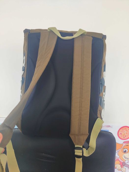 Ruxac Felix Motanul kaki