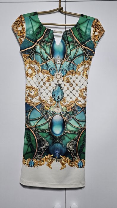 Вечерние платья коктейльные