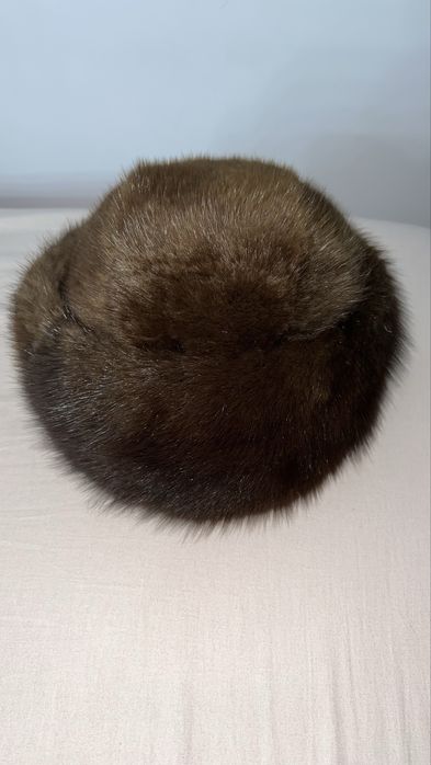 Caciula dama din blana naturala de bizam