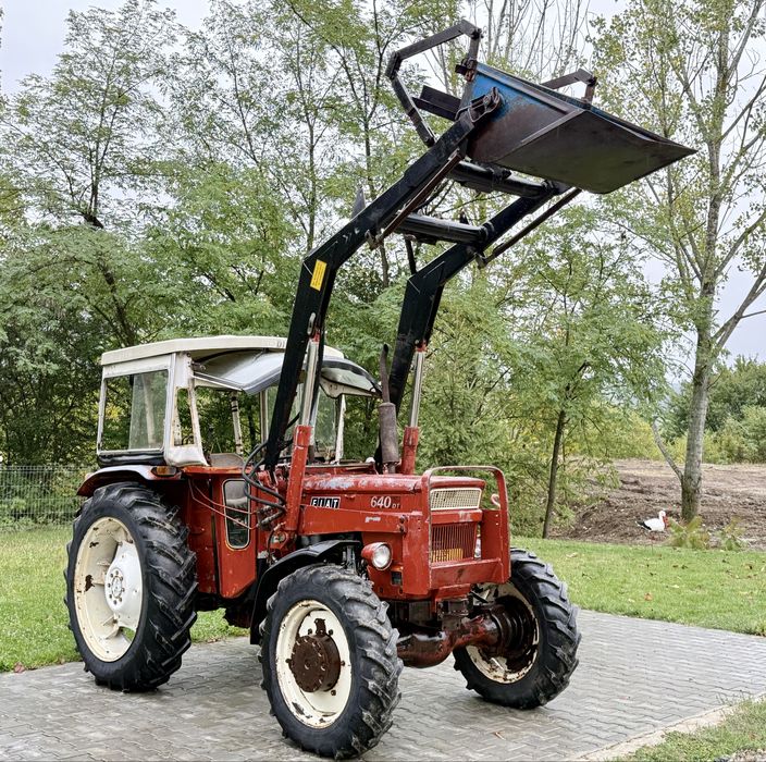 Încărcător frontal pt tractor Fiat/ UTB 445,540,640,683,550 incarcator