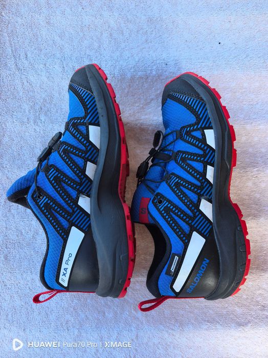 Детски обувки salomon waterproof за момче номер 35 стелка 22 перфектни