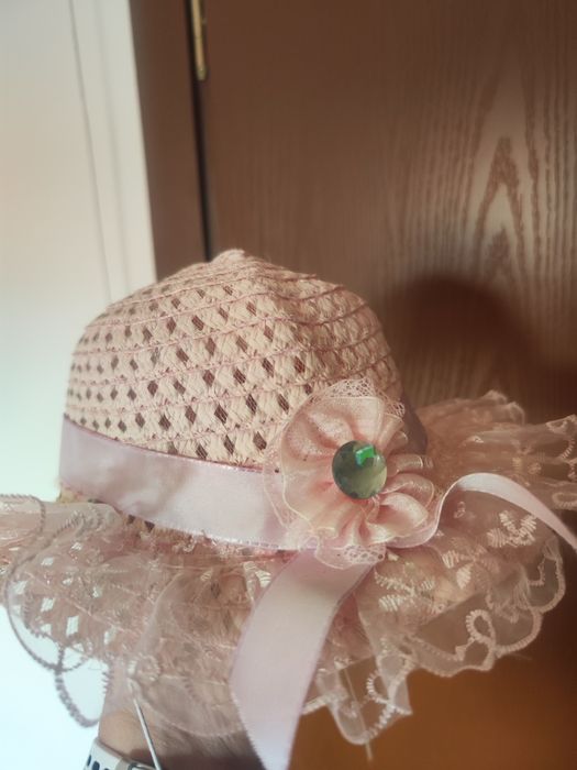 Rochita eleganta cu tul,bolero si cadou palarie!