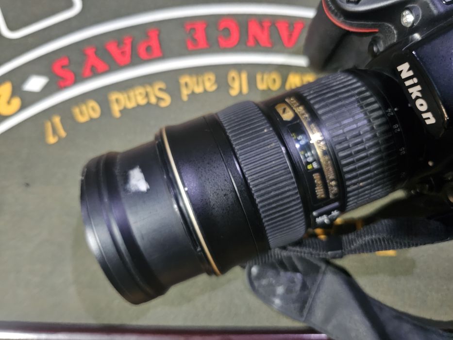 Nikon d700 nikon 24 70 2.8