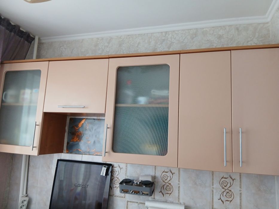 Гарнитур кухонный