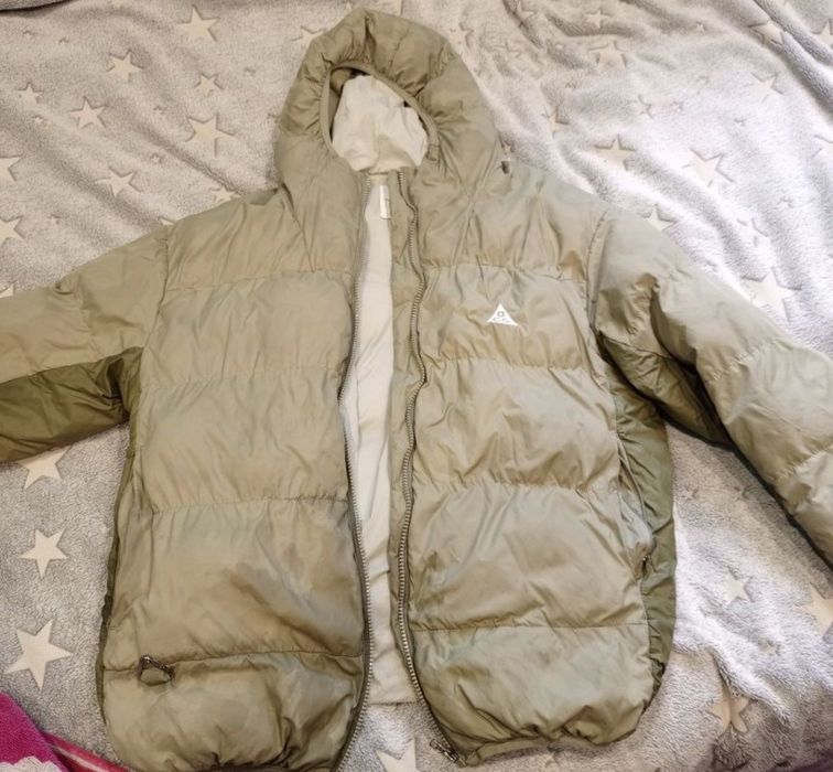 СРОЧНО ПРОДАМ куртка/пуховик acg nike