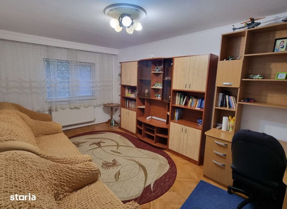 Apartament 3 camere Nicolina , 64 metri, etaj 4 Cod:163190