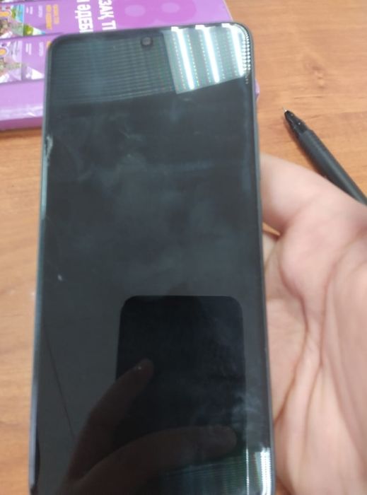 Продаю redmi note 13