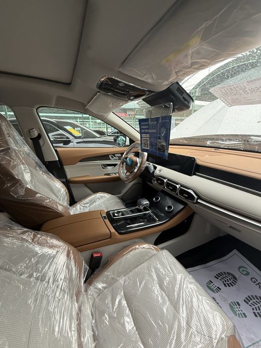 Jetour x70 plus luxury sotiladi