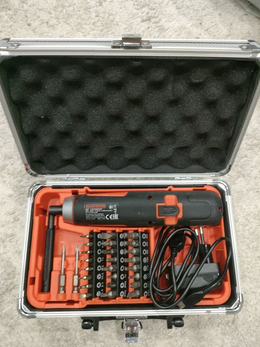 Продам отвёртку шуруповёрт, Декстер