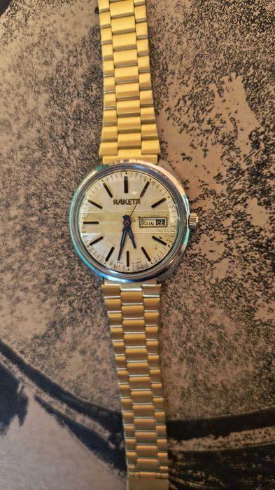 Ceas de mana Raketa (URSS)  mecanic - vechi de colectie