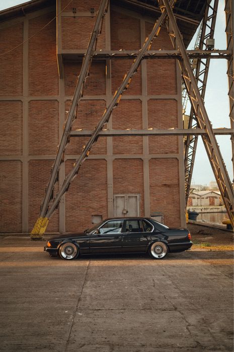 BMW 7 Series 1992 — imagine 2