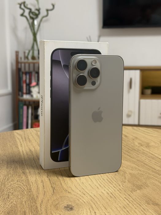 iPhone 16 Pro Max - 256GB - Complet Original - Natural Titanium