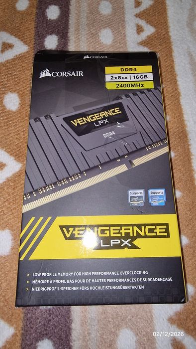 16gb ddr4 Corsair 2x8gb 2400mhz kit