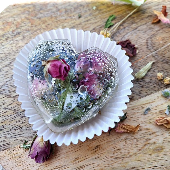 чаени бомбички/tea bombs Представяме ви нашите иновативни чаени бомби!