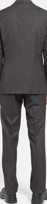 Стилен нов мъжки костюм в три части Cavani - размер 52