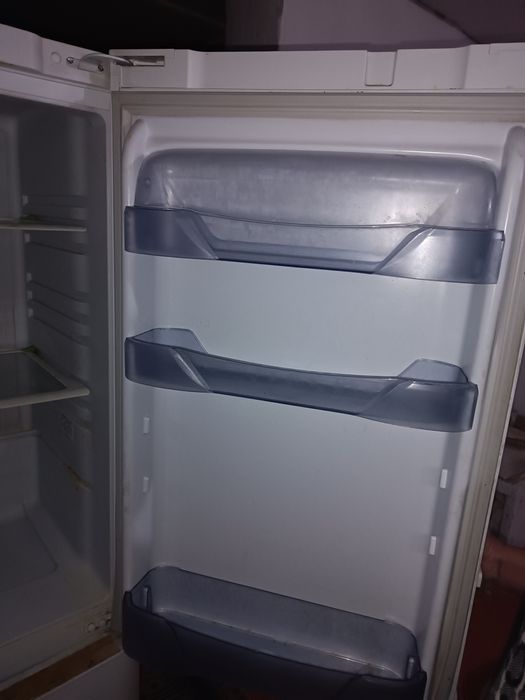 Холодильник Beko.