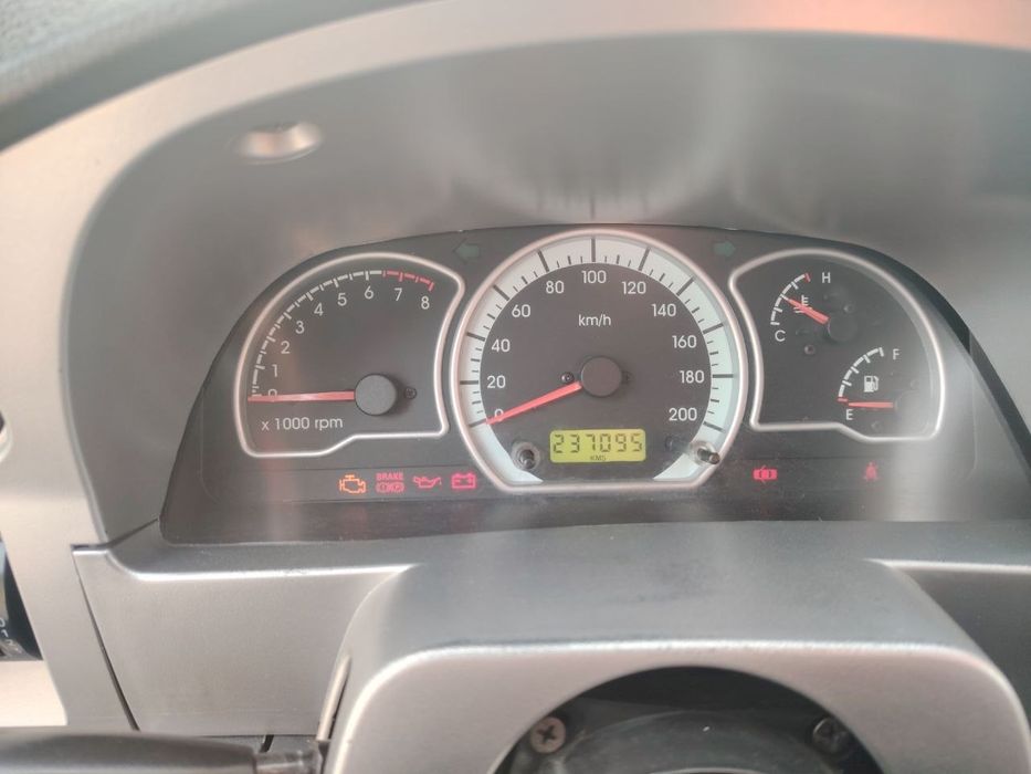 Срочно сотилади Нексия 2 сонс гибрид люкс кондиционер