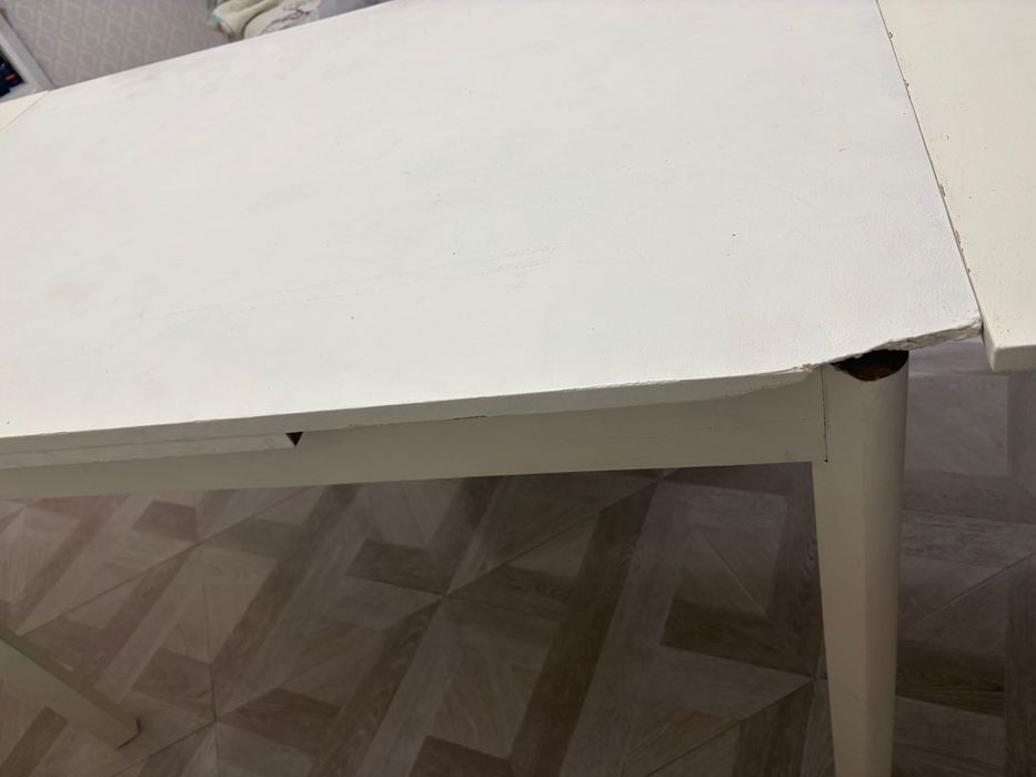 белый стол раздвижной