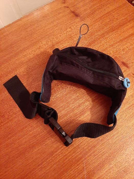 Borsetă cu termos inclus nou