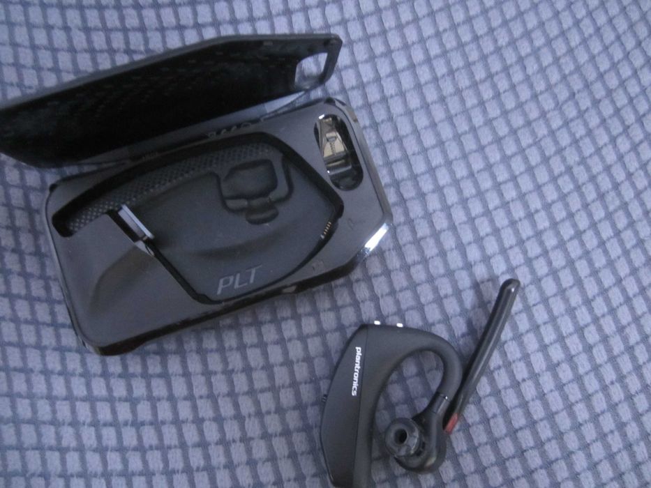 Plantronics Voyager PLT V5200 блутут слушалка хендсфри