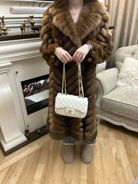 Palton exclusivist din blană naturală de nurcă (vizon)