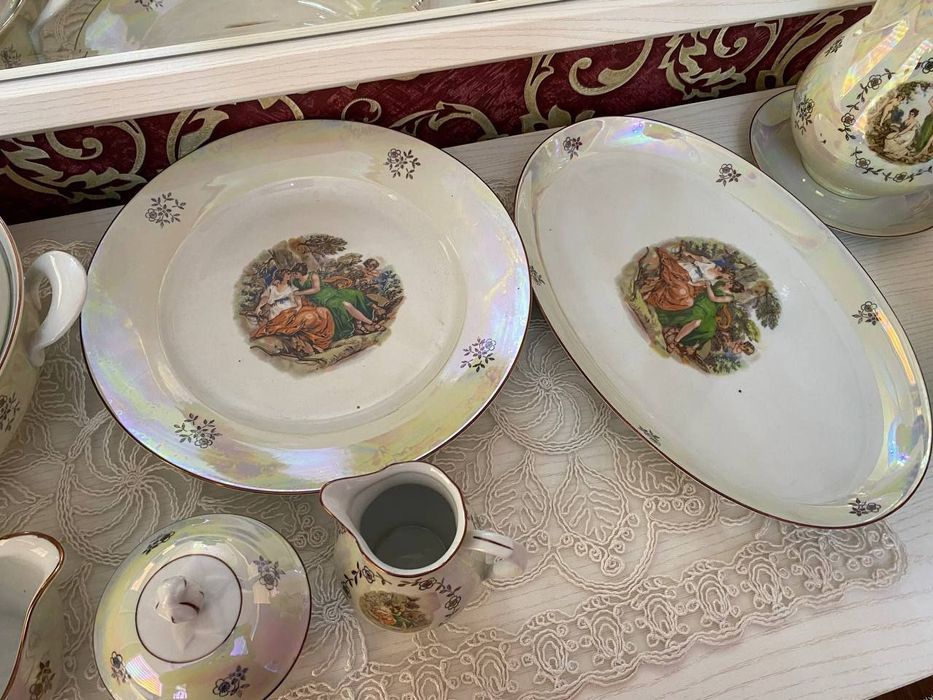 Столовый и кофейный набор Мадонна