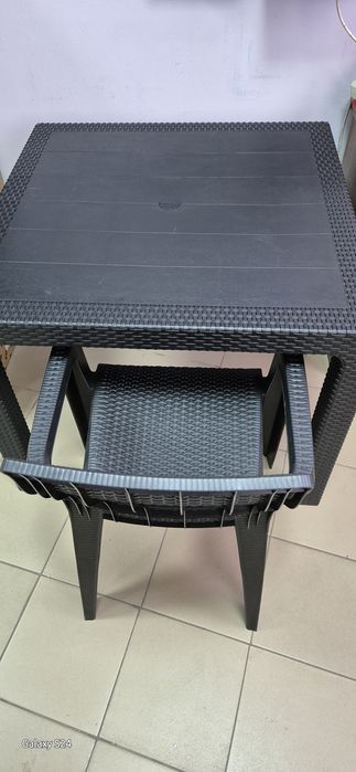 Мебель пластиковая,садовая.