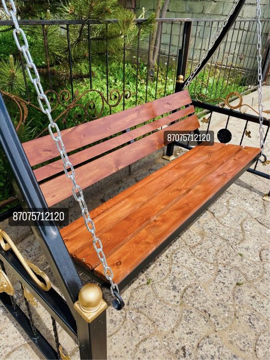 Кованые садовые качели