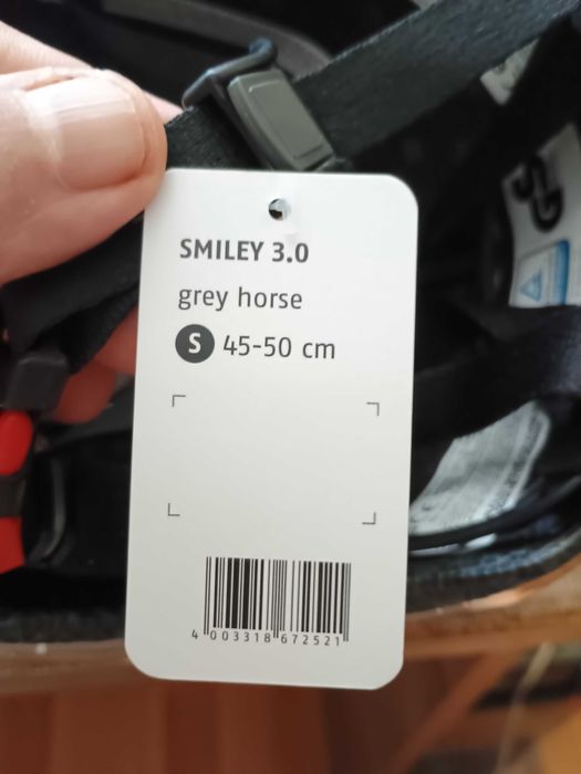 Детска каска за колело нова