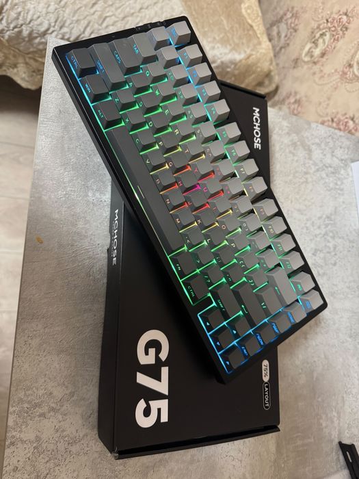 Продам Механическую клавиатуру Mchoose g75 pro