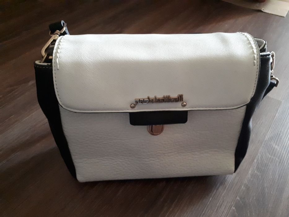 Дамски ежедневни чанти